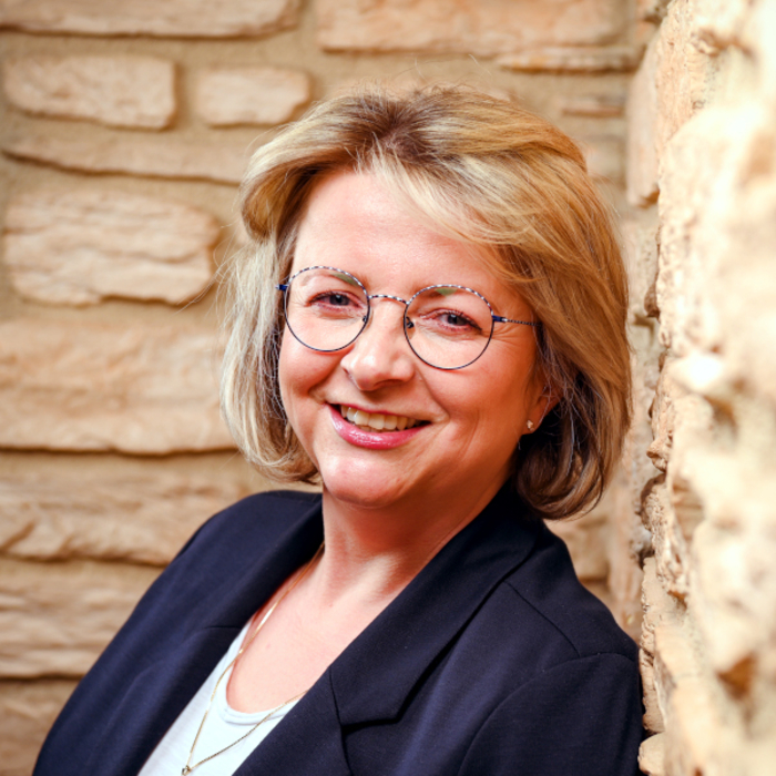 Grosch Heike Leiterin Pro Care.jpg